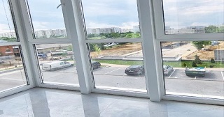 Панорамное остекление балкона Азнакаево цена от 11 тыс. руб. м/п.